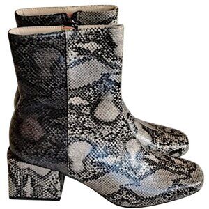 NIB French Connection Toni Snakeskin Square Toe Block Heel Zip Ankle Boots 9